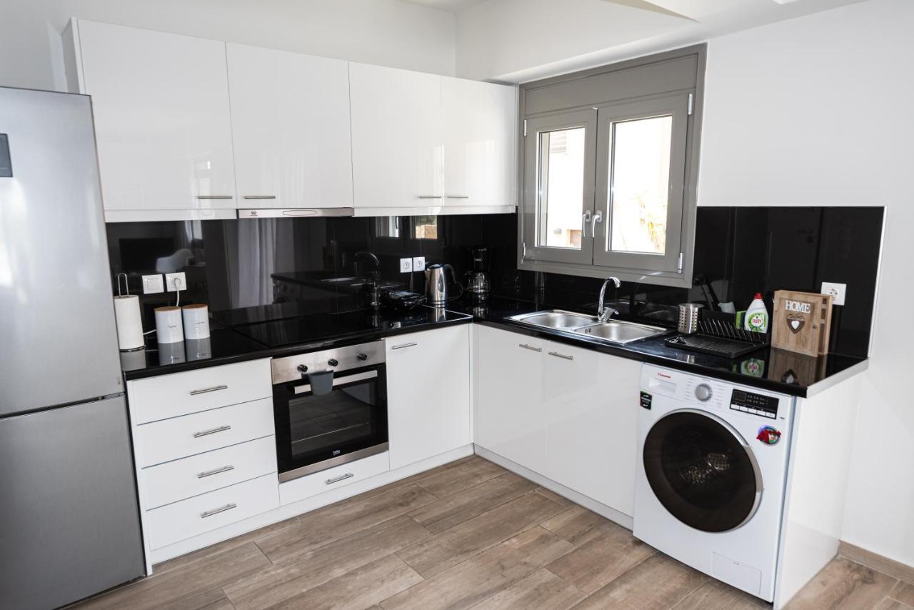 Design Apartment With Swimming Pool Near The Beach Atény Exteriér fotografie