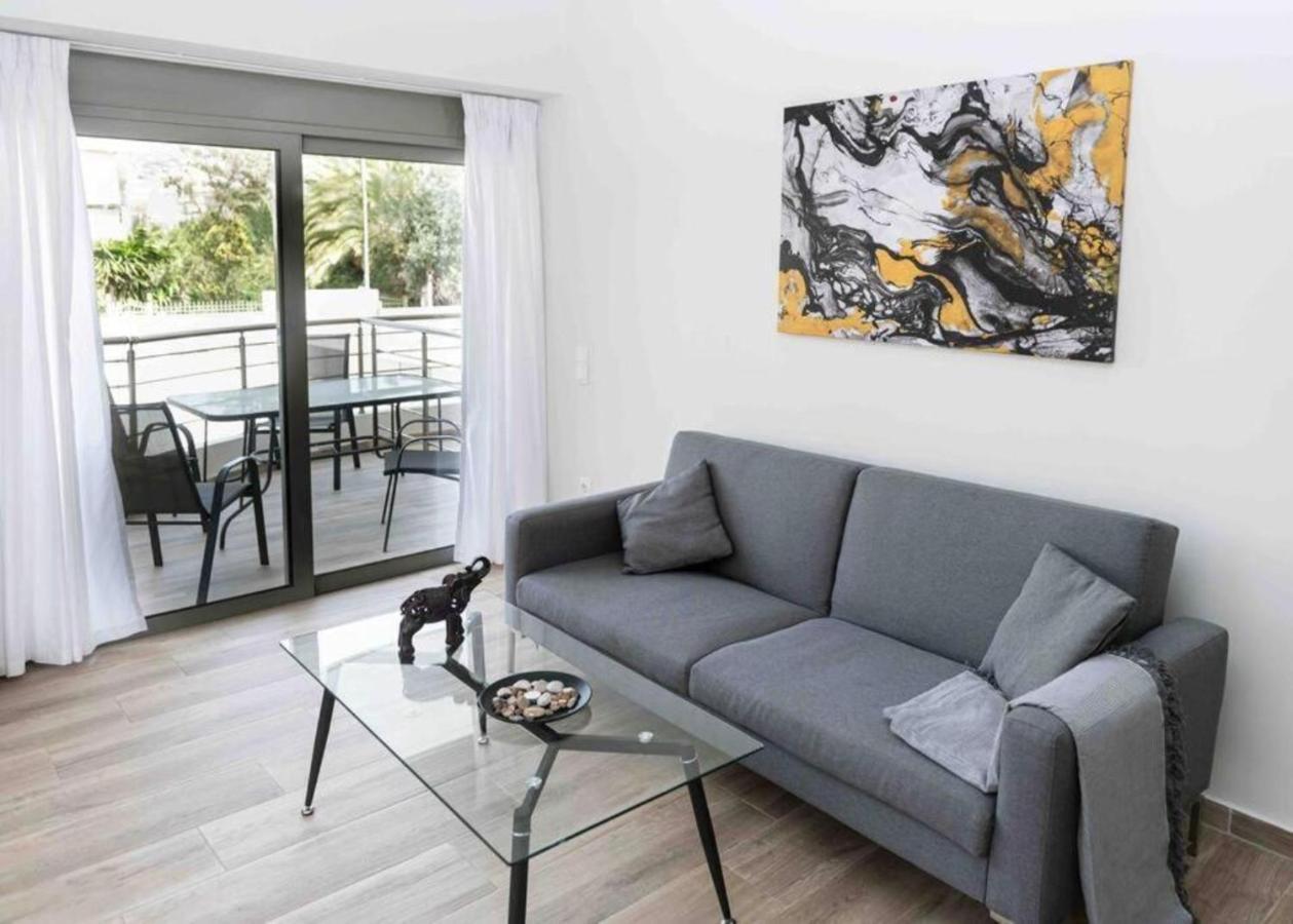 Design Apartment With Swimming Pool Near The Beach Atény Exteriér fotografie